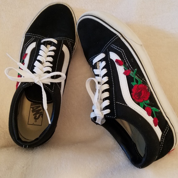 Vans Shoes - Old Skool Black Vans - Ladies Size 9.5